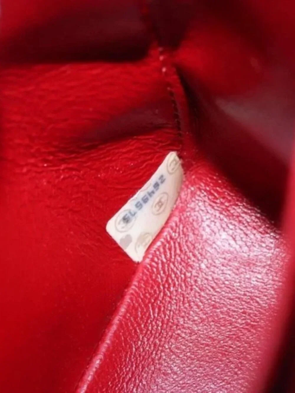 CHANEL brand	chanel color	red